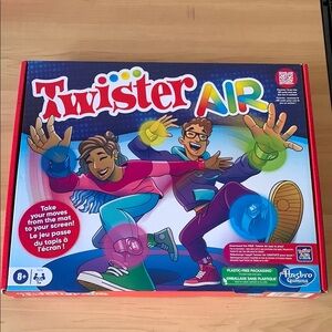 Twister Air Game NEW NWT - Christmas gift - family party game